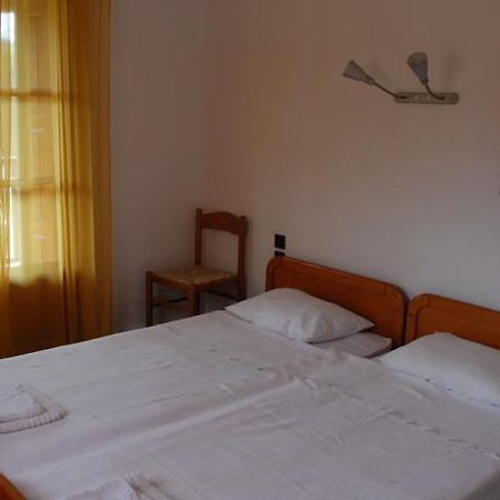 Panormos Palace Hotell Eksteriør bilde