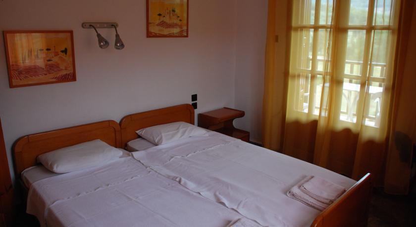 Panormos Palace Hotell Eksteriør bilde